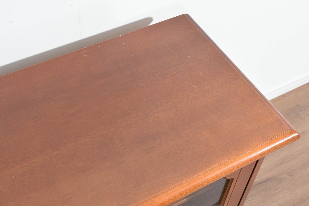 中古　希少!!　イタリア家具　Italia Bútor　ガラス扉の造形が美しいテレビボード　(R-085664)