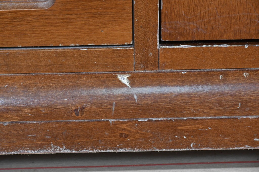 中古　希少!!　イタリア家具　Italia Bútor　ガラス扉の造形が美しいテレビボード　(R-085664)