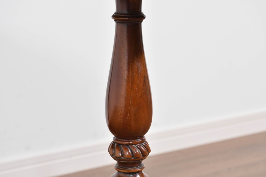 中古　美品　JANSEN(ジャンセン)　マホガニー材　縁取りの意匠が優雅なオーバルティーテーブル　定価約10万円　(R-085665)