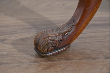 中古　美品　JANSEN(ジャンセン)　マホガニー材　縁取りの意匠が優雅なオーバルティーテーブル　定価約10万円　(R-085665)