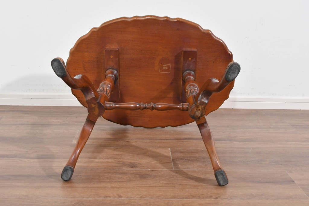 中古　美品　JANSEN(ジャンセン)　マホガニー材　縁取りの意匠が優雅なオーバルティーテーブル　定価約10万円　(R-085665)