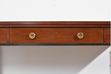 中古　美品　アメリカ　最高級　希少デザイン　Baker(ベーカー社)　優雅なエンパイア様式のデスク　(R-085666)