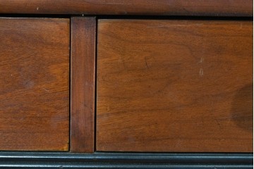 中古　美品　アメリカ　最高級　希少デザイン　Baker(ベーカー社)　優雅なエンパイア様式のデスク　(R-085666)