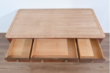 中古　美品　アメリカ　最高級　希少デザイン　Baker(ベーカー社)　優雅なエンパイア様式のデスク　(R-085666)