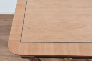 中古　美品　アメリカ　最高級　希少デザイン　Baker(ベーカー社)　優雅なエンパイア様式のデスク　(R-085666)