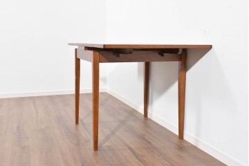 中古　美品　希少な廃番品　カントリーハウス　天板を広げて使える小振りなエクステンションテーブル　(R-085667)