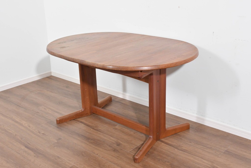 和製ヴィンテージ　青林製作所　チーク無垢材　木目の濃淡や色合いが印象的なエクステンションテーブル　(R-085668)