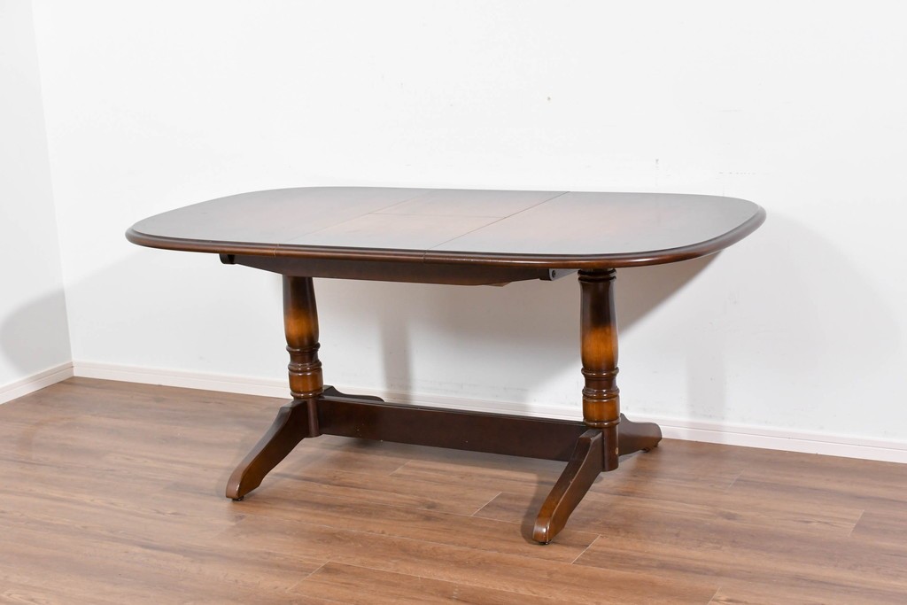 中古　飛騨産業　キツツキマーク　穂高シリーズ　ナラ材　木目の美しさと落ち着いた風合いが楽しめるエクステンションテーブル　(R-085669)