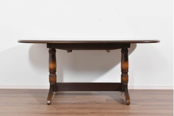 中古　飛騨産業　キツツキマーク　穂高シリーズ　ナラ材　木目の美しさと落ち着いた風合いが楽しめるエクステンションテーブル　(R-085669)