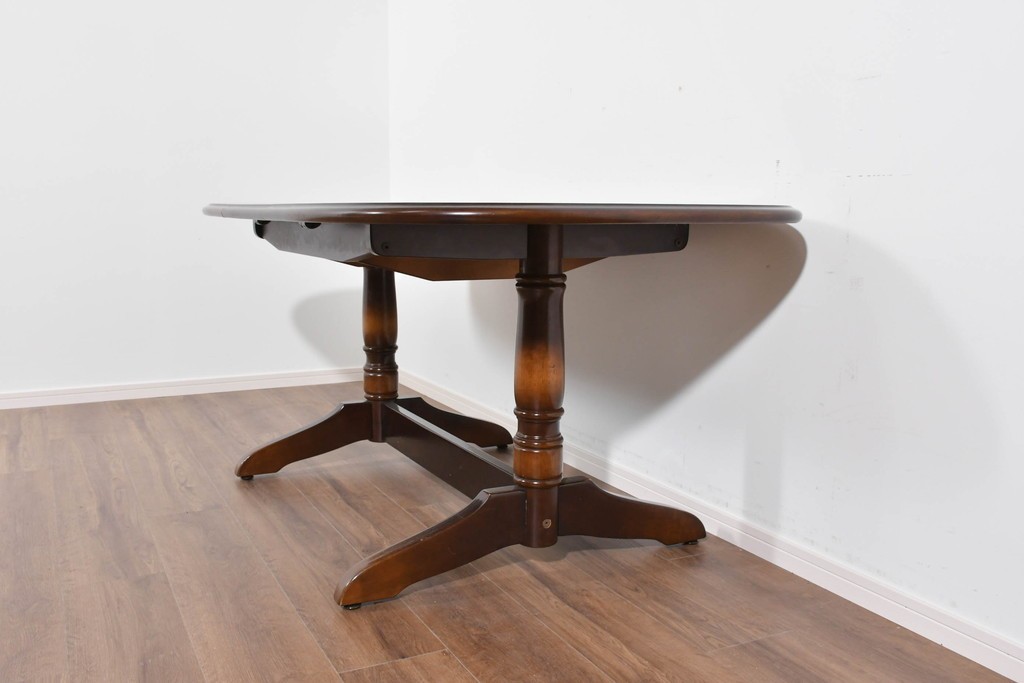 中古　飛騨産業　キツツキマーク　穂高シリーズ　ナラ材　木目の美しさと落ち着いた風合いが楽しめるエクステンションテーブル　(R-085669)