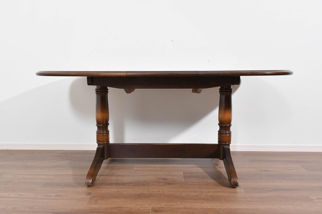 中古　飛騨産業　キツツキマーク　穂高シリーズ　ナラ材　木目の美しさと落ち着いた風合いが楽しめるエクステンションテーブル　(R-085669)