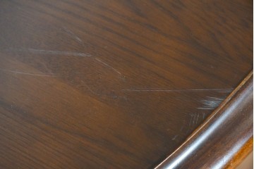 中古　飛騨産業　キツツキマーク　穂高シリーズ　ナラ材　木目の美しさと落ち着いた風合いが楽しめるエクステンションテーブル　(R-085669)