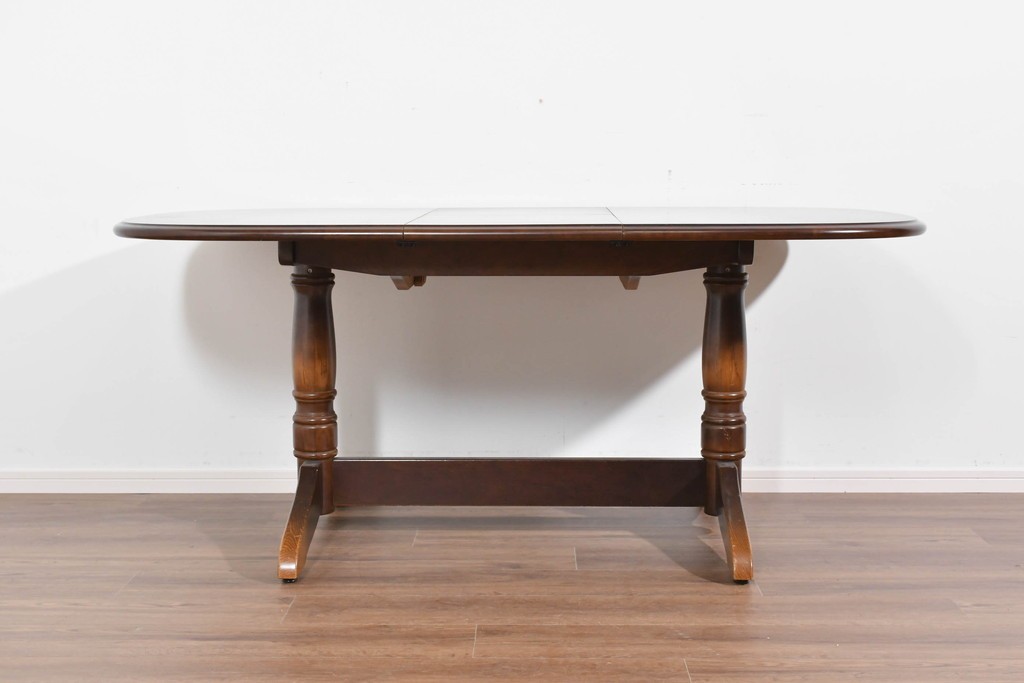 中古　飛騨産業　キツツキマーク　穂高シリーズ　ナラ材　木目の美しさと落ち着いた風合いが楽しめるエクステンションテーブル　(R-085670)