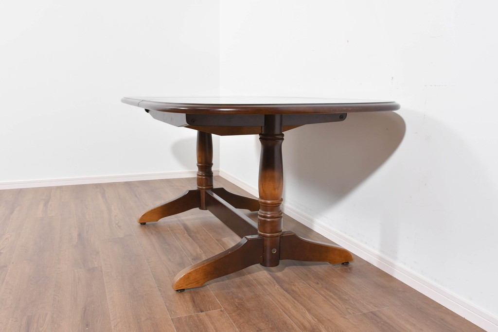 中古　飛騨産業　キツツキマーク　穂高シリーズ　ナラ材　木目の美しさと落ち着いた風合いが楽しめるエクステンションテーブル　(R-085670)