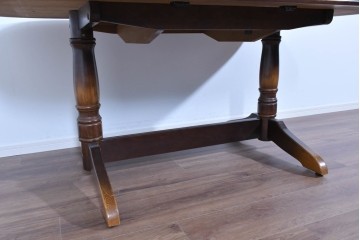 中古　飛騨産業　キツツキマーク　穂高シリーズ　ナラ材　木目の美しさと落ち着いた風合いが楽しめるエクステンションテーブル　(R-085670)