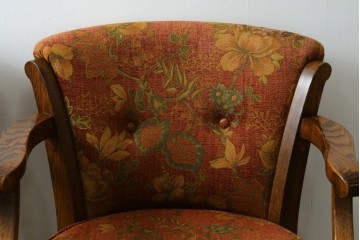 中古　三越家具(現カントリーハウス)　Brugge(ブルージュ)　クラシカルな草花文様のアームチェア2脚セット　(R-085671)