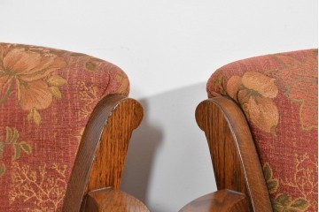 中古　三越家具(現カントリーハウス)　Brugge(ブルージュ)　クラシカルな草花文様のアームチェア2脚セット　(R-085671)