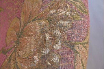 中古　三越家具(現カントリーハウス)　Brugge(ブルージュ)　クラシカルな草花文様のアームチェア2脚セット　(R-085671)