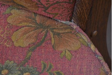 中古　三越家具(現カントリーハウス)　Brugge(ブルージュ)　クラシカルな草花文様のアームチェア2脚セット　(R-085671)