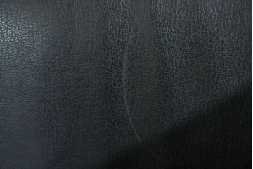 中古　コクヨ(KOKUYO)　ルクサリオ　本革+フェイクレザー　モダンデザインの1人掛けアームソファ2脚セット　定価(2脚合計)約35万円以上　(R-085672)