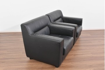 中古　コクヨ(KOKUYO)　ルクサリオ　本革+フェイクレザー　モダンデザインの1人掛けアームソファ2脚セット　定価(2脚合計)約35万円以上　(R-085673)
