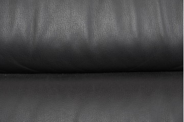 中古　コクヨ(KOKUYO)　ルクサリオ　本革+フェイクレザー　モダンデザインの1人掛けアームソファ2脚セット　定価(2脚合計)約35万円以上　(R-085673)