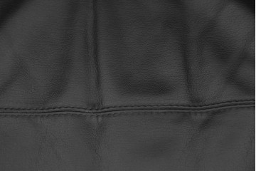 中古　コクヨ(KOKUYO)　ルクサリオ　本革+フェイクレザー　モダンデザインの1人掛けアームソファ2脚セット　定価(2脚合計)約35万円以上　(R-085674)