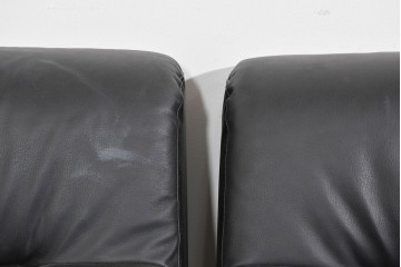 中古　コクヨ(KOKUYO)　ルクサリオ　本革+フェイクレザー　モダンデザインの1人掛けアームソファ2脚セット　定価(2脚合計)約35万円以上　(R-085674)