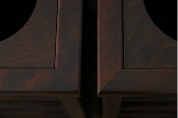 中古　希少な廃番品　北海道民芸家具　落ち着いた木肌と格子意匠が味わい深いゴミ箱2個セット　(R-085675)