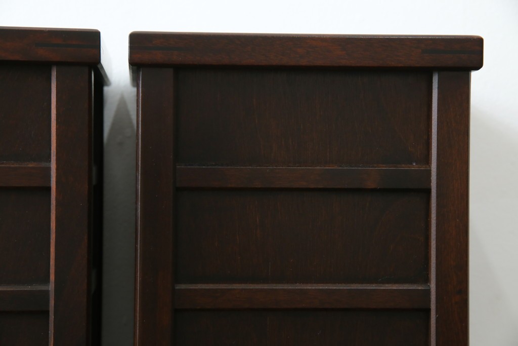 中古　希少な廃番品　北海道民芸家具　落ち着いた木肌と格子意匠が味わい深いゴミ箱2個セット　(R-085675)