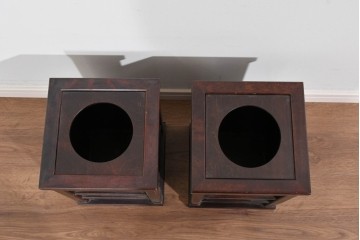 中古　希少な廃番品　北海道民芸家具　落ち着いた木肌と格子意匠が味わい深いゴミ箱2個セット　(R-085675)