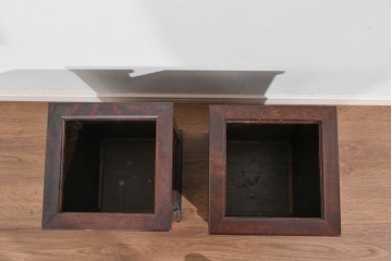 中古　希少な廃番品　北海道民芸家具　落ち着いた木肌と格子意匠が味わい深いゴミ箱2個セット　(R-085675)