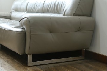 中古　美品　IDC大塚家具　L/S STYLISH-37(エルエススタイリッシュ37)　本革の上質な風合いが魅力のカウチソファ　定価約43万円　(R-085679)