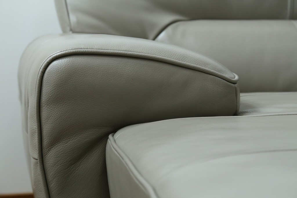 中古　美品　IDC大塚家具　L/S STYLISH-37(エルエススタイリッシュ37)　本革の上質な風合いが魅力のカウチソファ　定価約43万円　(R-085679)