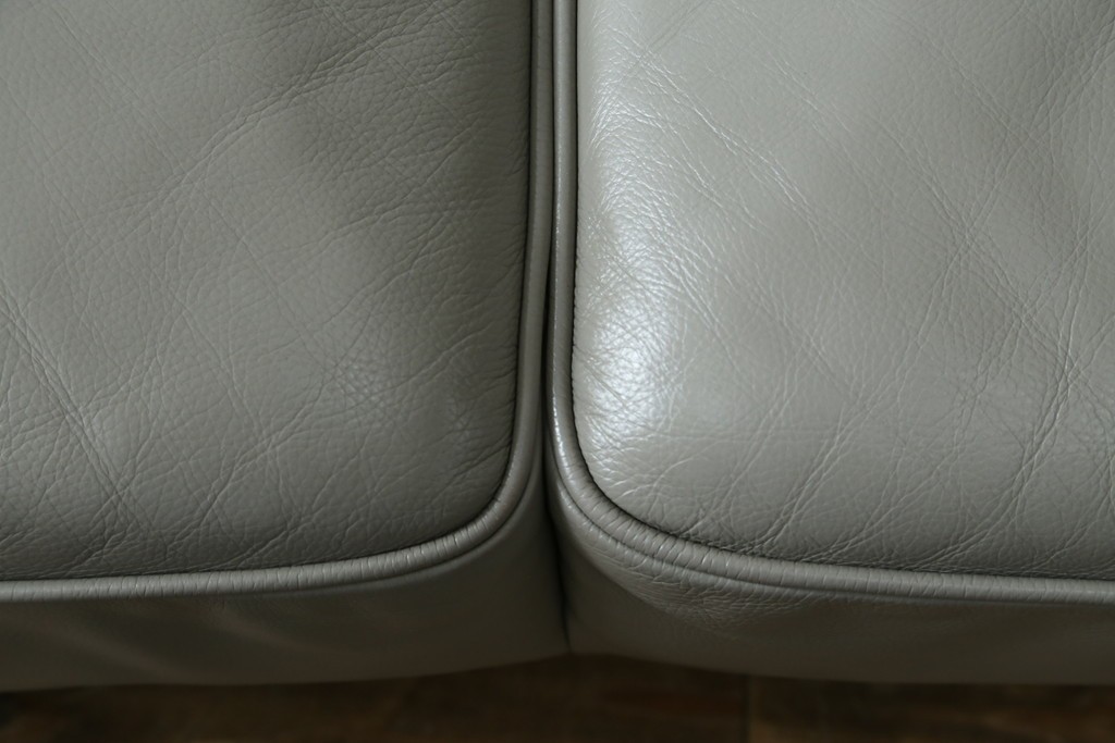 中古　美品　IDC大塚家具　L/S STYLISH-37(エルエススタイリッシュ37)　本革の上質な風合いが魅力のカウチソファ　定価約43万円　(R-085679)