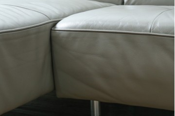 中古　美品　IDC大塚家具　L/S STYLISH-37(エルエススタイリッシュ37)　本革の上質な風合いが魅力のカウチソファ　定価約43万円　(R-085679)