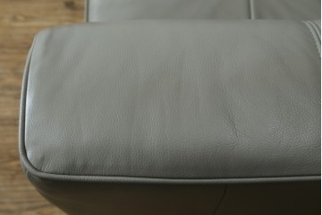 中古　美品　IDC大塚家具　L/S STYLISH-37(エルエススタイリッシュ37)　本革の上質な風合いが魅力のカウチソファ　定価約43万円　(R-085679)