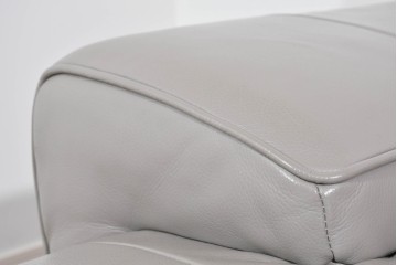 中古　美品　IDC大塚家具　L/S STYLISH-37(エルエススタイリッシュ37)　本革の上質な風合いが魅力のカウチソファ　定価約43万円相当　(R-085679)