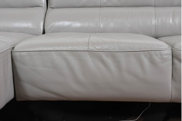 中古　美品　IDC大塚家具　L/S STYLISH-37(エルエススタイリッシュ37)　本革の上質な風合いが魅力のカウチソファ　定価約43万円相当　(R-085679)