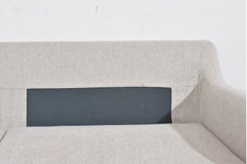 中古　美品　展示品　IDC大塚家具　コンパクトなサイズ感が嬉しいCAS-Dラブソファ　定価約13万円相当　(R-085680)