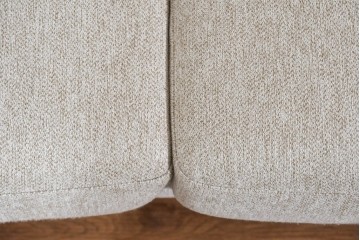 中古　美品　展示品　IDC大塚家具　コンパクトなサイズ感が嬉しいCAS-Dラブソファ　定価約13万円相当　(R-085680)