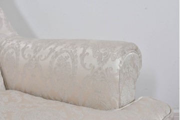 中古　超美品　特注品　国産職人手作り　某上場企業会長邸放出品　光沢のある織模様生地が上品なドレクセル風の一人掛けソファ2脚　製作費(1脚)約50万円　(R-085684)