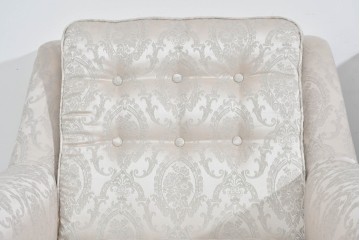 中古　超美品　特注品　国産職人手作り　某上場企業会長邸放出品　優雅な織り模様が映えるドレクセル風の一人掛けソファ2脚　製作費(1脚)約50万円　(R-085685)