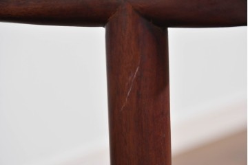 アジアンヴィンテージ　希少デザイン　花梨(カリン)材　螺鈿象嵌が美しい唐木のロッキングチェア　(R-085687)