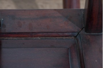 アジアンヴィンテージ　希少デザイン　花梨(カリン)材　螺鈿象嵌が美しい唐木のロッキングチェア　(R-085687)