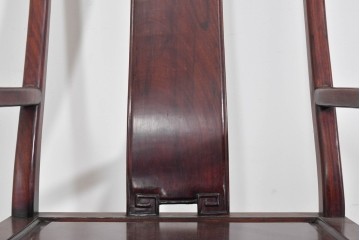 アジアンヴィンテージ　希少デザイン　花梨(カリン)材　螺鈿象嵌が美しい唐木のロッキングチェア　(R-085687)