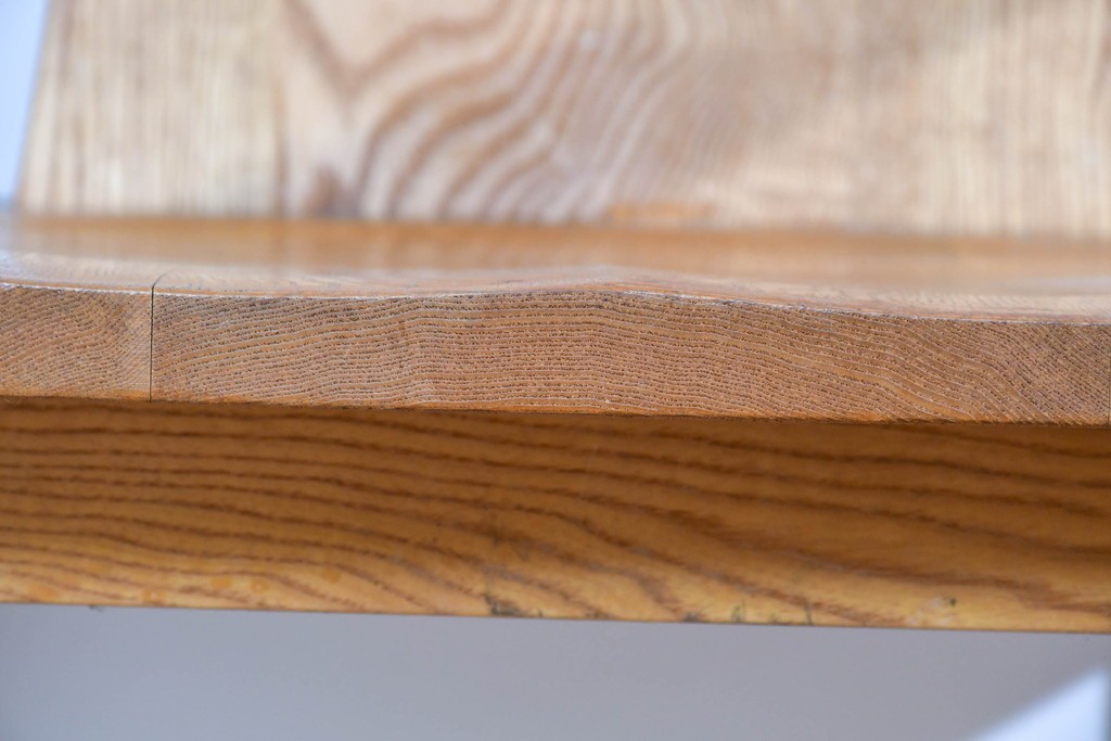 和製ヴィンテージ　国産　職人手作り　タモ無垢材　重厚でしっかりとした作りのアームチェア　(R-085688)