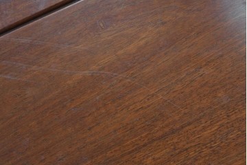 アジアンヴィンテージ　花梨材(カリン)　深みのある木肌と端正な框組が美しいコンソールテーブル　(R-085689)