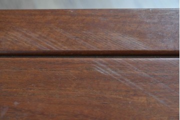 アジアンヴィンテージ　花梨材(カリン)　深みのある木肌と端正な框組が美しいコンソールテーブル　(R-085689)