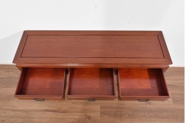 アジアンヴィンテージ　花梨材(カリン)　深みのある木肌と端正な框組が美しいコンソールテーブル　(R-085689)